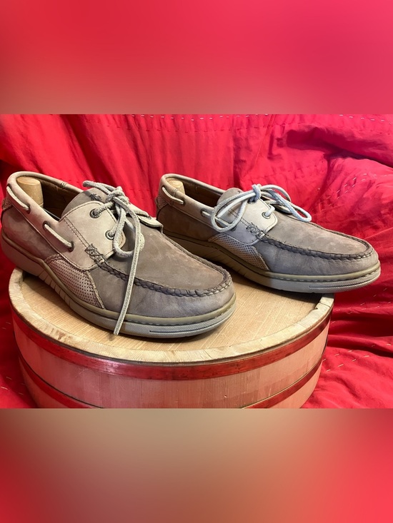 Tommy Bahama Other - Tommy Bahama Mens Leather Tan Slip On Flats Loafers Clove Size 8.5